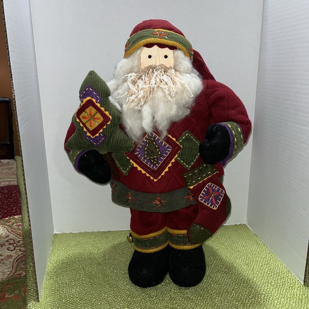 Old World Santa , Primitive, Cloth Face , Standing ,19.5 " Doll, Quilted‎ , Felt